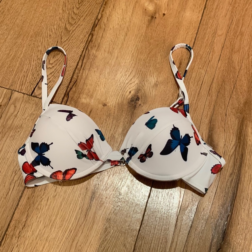 FREE WITH BUNDLE Shein butterfly print underwire bikini top